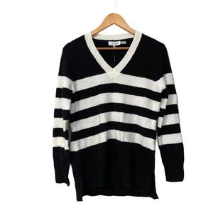 Calvin Klein Vneck Striped Sweater size S